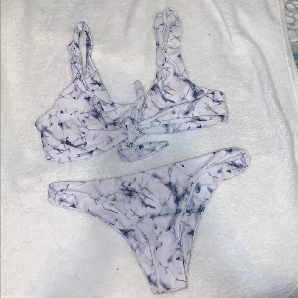 Bathing suit